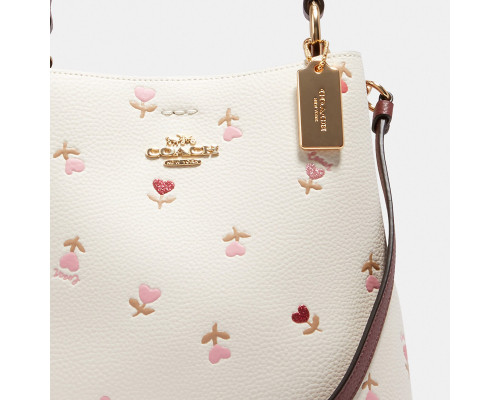 Coach Small Town Bucket Bag With Heart Floral Print - Im/Chalk Multi/Wine Coach Small Town Bucket Bag With Heart Floral Print - Im/Chalk Multi/Wine