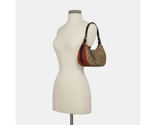 Coach Kleo Hobo In Signature Canvas - Gold/Khaki Coach Kleo Hobo In Signature Canvas - Gold/Khaki