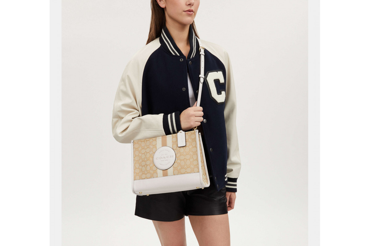 Coach Dempsey Carryall Bag In Signature Jacquard With Stripe And Coach Patch Gold Light Khaki Chalk